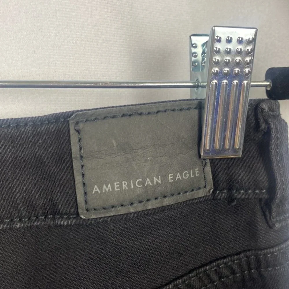 American Eagle Outfitters AE Ripped Mom Jean - Destroyed Black - Size 6 X-Long - Picture 12 of 15